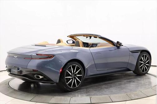 2019 Aston Martin DB11 Volante