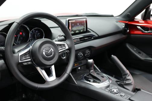 2016 Mazda MX-5 Miata Club