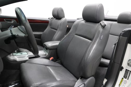 2004 Toyota Camry Solara SLE V6