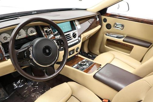 2015 Rolls-Royce Ghost Series II Sedan 4D