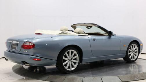 2006 Jaguar XK8