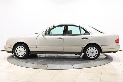 1998 Mercedes-Benz E-Class AWD