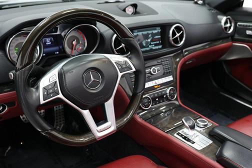 2015 Mercedes-Benz SL-Class SL 550 Roadster 2D