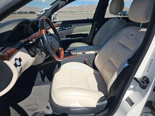 2013 Mercedes-Benz S-Class S 550 Sedan 4D