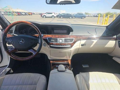2013 Mercedes-Benz S-Class S 550 Sedan 4D