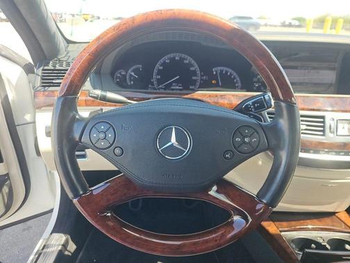 2013 Mercedes-Benz S-Class S 550 Sedan 4D