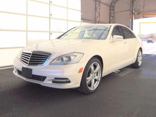 2013 Mercedes-Benz S-Class S 550 Sedan 4D