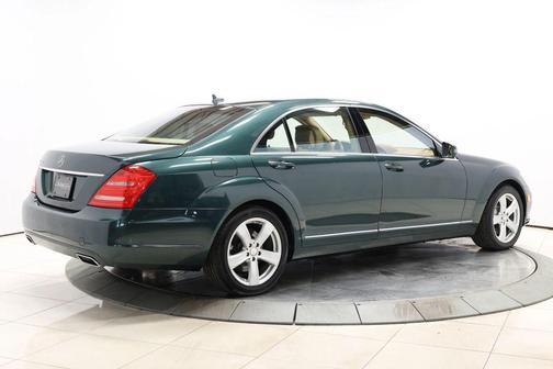 2013 Mercedes-Benz S-Class S 550 Sedan 4D