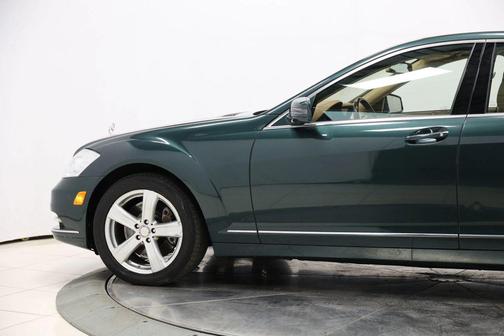 2013 Mercedes-Benz S-Class S 550 Sedan 4D