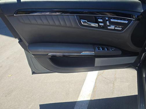 2012 Mercedes-Benz S-Class S 600 Sedan 4D