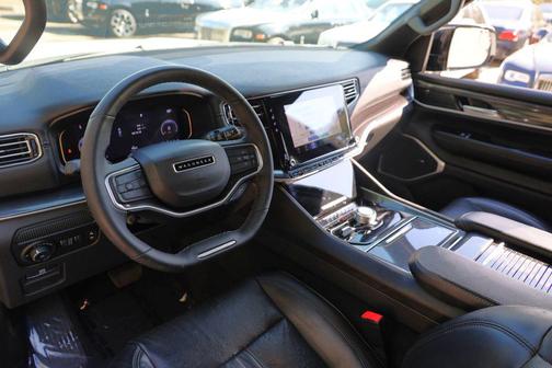 Bright White Clearcoat 2023 Jeep Wagoneer L Series I 4x4