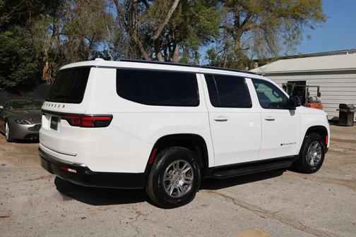 Bright White Clearcoat 2023 Jeep Wagoneer L Series I 4x4