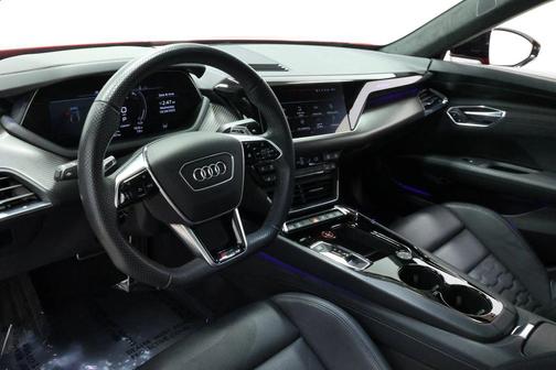 2023 Audi RS e-tron GT quattro