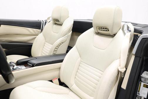 2014 Mercedes-Benz SL-Class SL 550 Roadster 2D