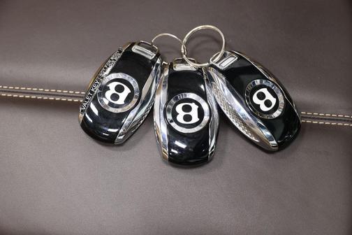 2021 Bentley Continental GT V8