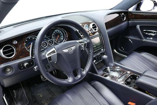 Dark Sapphire Metallic 2016 Bentley Flying Spur V8