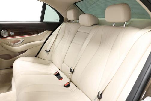 Dakota Brown 2018 Mercedes-Benz E-Class E 300 Sedan 4D