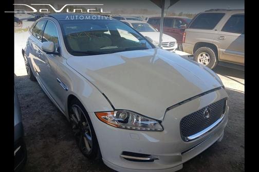 2015 Jaguar XJ Base