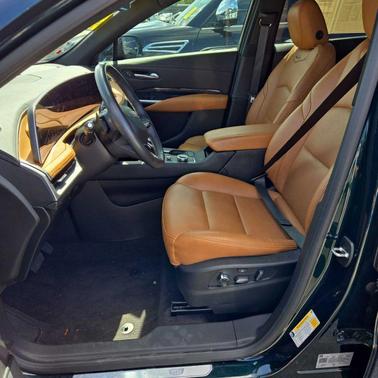 2024 Cadillac XT4 Sport