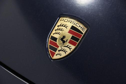 2018 Porsche Panamera 4