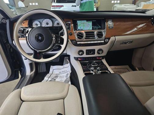 2019 Rolls-Royce Ghost Sedan 4D