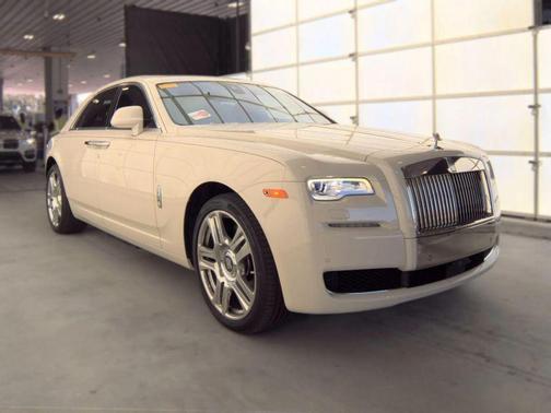 White 2016 Rolls-Royce Ghost Series II Sedan 4D