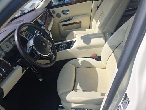 White 2016 Rolls-Royce Ghost Series II Sedan 4D
