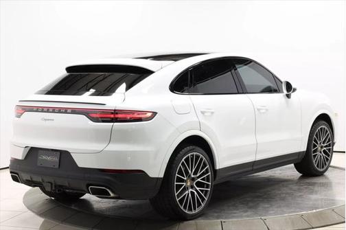 2021 Porsche Cayenne Sport Utility 4D