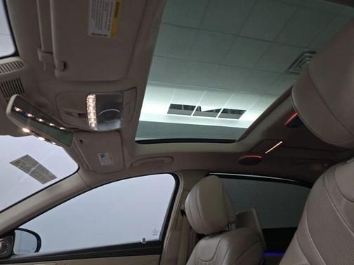 2018 Mercedes-Benz Maybach S 650 S 650 Sedan 4D