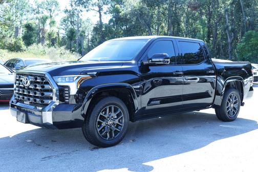 2023 Toyota Tundra Platinum
