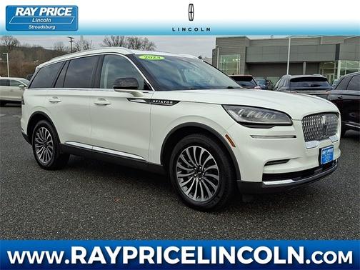 2023 Lincoln Aviator STANDARD