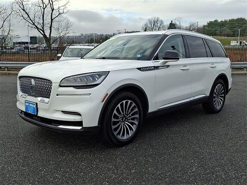 2023 Lincoln Aviator STANDARD