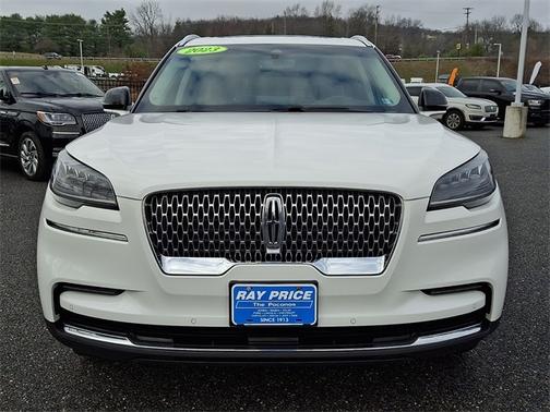2023 Lincoln Aviator STANDARD