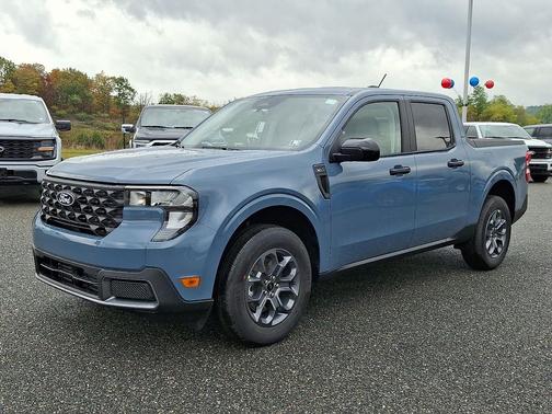 Azure Gray Metallic Tri-Coat 2025 Ford Maverick XLT