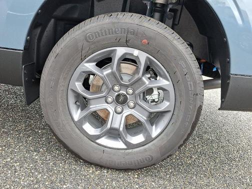 Azure Gray Metallic Tri-Coat 2025 Ford Maverick XLT