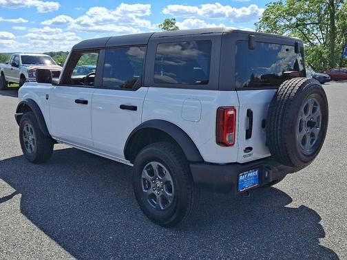 Oxford White 2025 Ford Bronco Big Bend