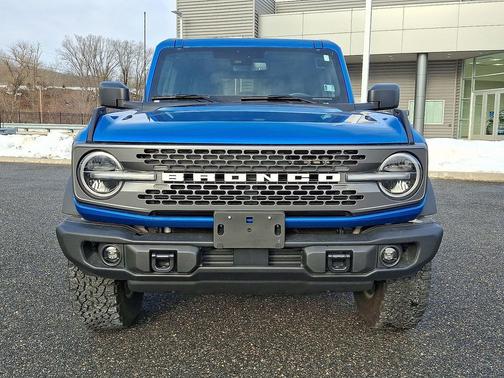 Velocity Blue Metallic 2025 Ford Bronco Badlands