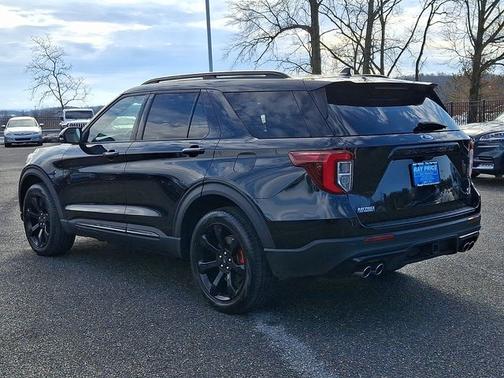 AGATE BLACK METALLIC 2022 Ford Explorer ST