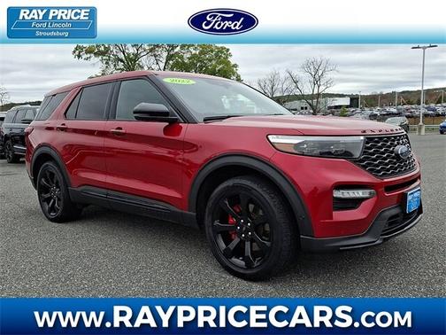 2022 Ford Explorer ST
