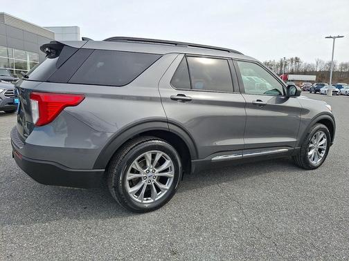 Carbonized Gray Metallic 2023 Ford Explorer XLT