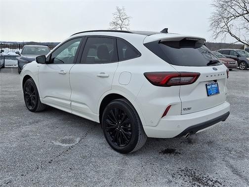 2023 Ford Escape ST-LINE ELITE