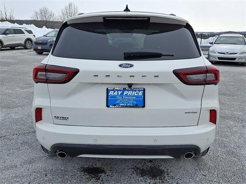 2023 Ford Escape ST-LINE ELITE