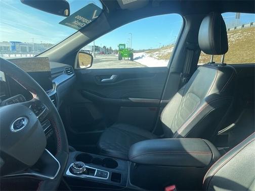 2023 Ford Escape ST-LINE ELITE