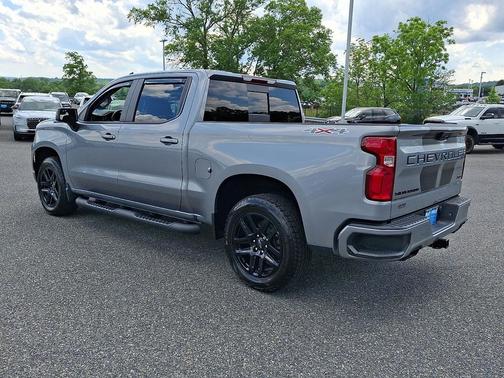 Sterling Gray Metallic 2024 Chevrolet Silverado 1500 RST