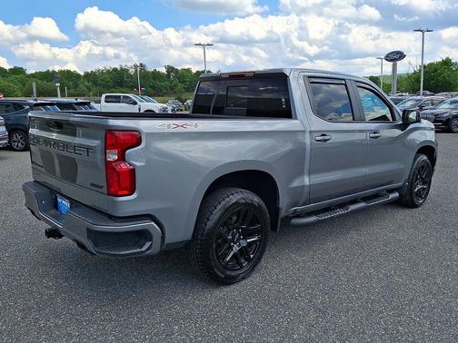 Sterling Gray Metallic 2024 Chevrolet Silverado 1500 RST