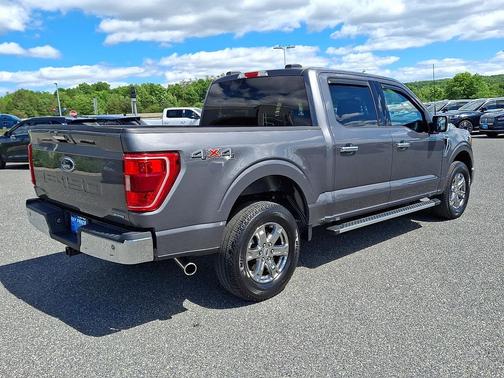 Carbonized Gray Metallic 2022 Ford F-150 XLT