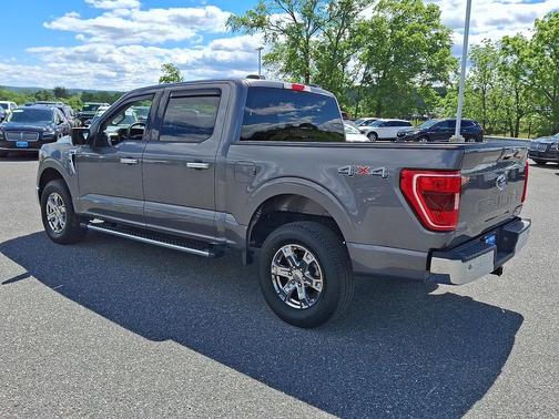 Carbonized Gray Metallic 2022 Ford F-150 XLT