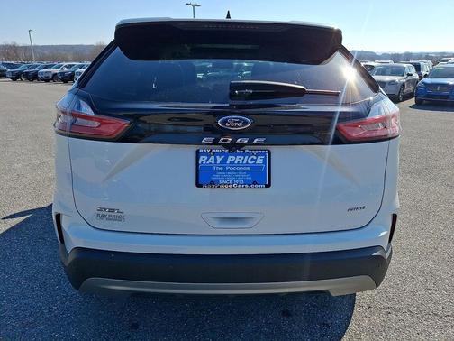 Star White Metallic Tri-Coat 2022 Ford Edge SEL