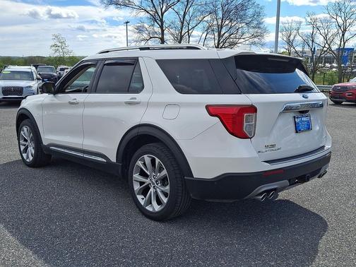 Star White Metallic Tri-Coat 2021 Ford Explorer Platinum