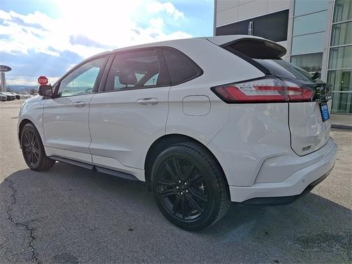 2022 Ford Edge ST LINE